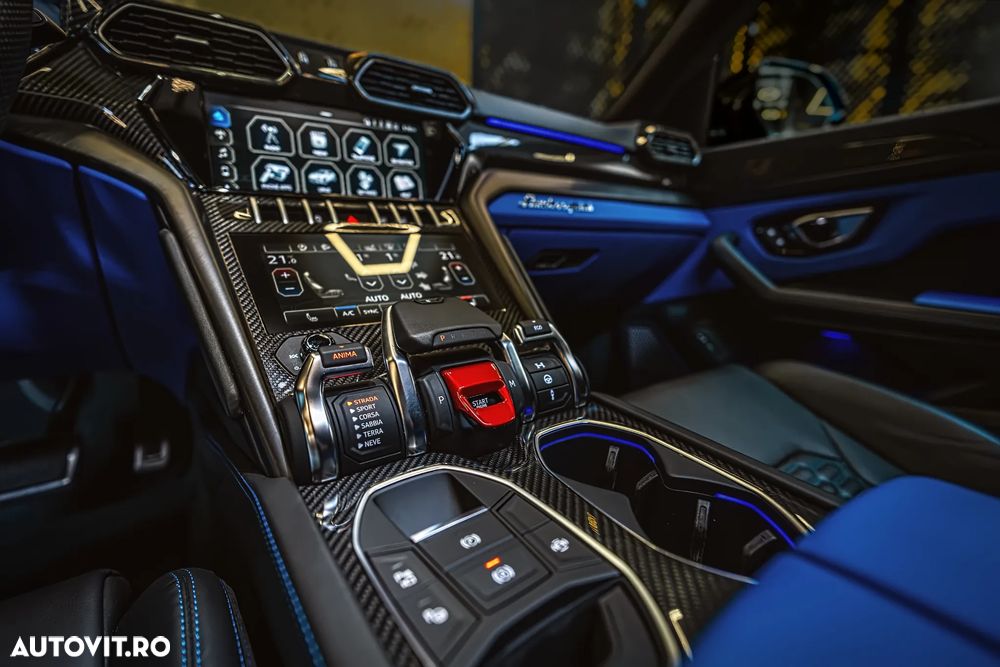 Lamborghini URUS Standard - 14