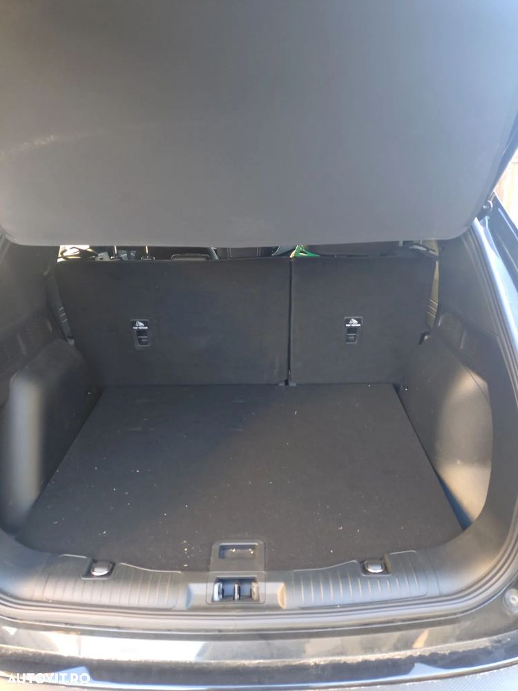 Ford Kuga 1.5 EcoBoost A8 FWD Titanium - 11