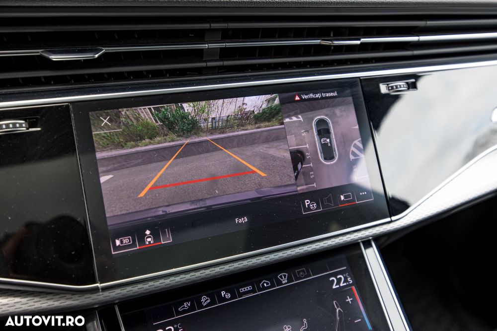 Audi Q8 60 TFSIe quattro tiptronic - 24