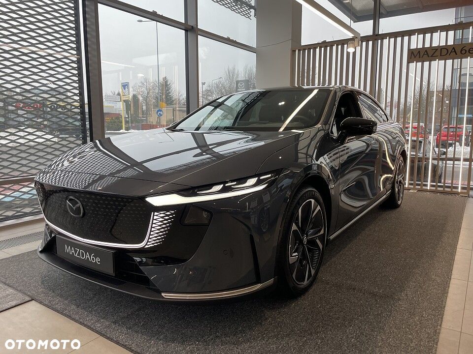 Mazda 6e - 4