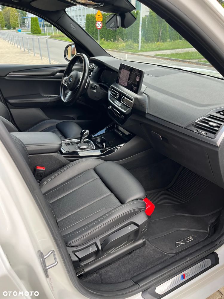 BMW X3 xDrive20d - 14