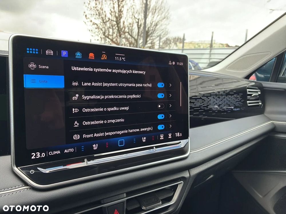 Volkswagen Tiguan - 22