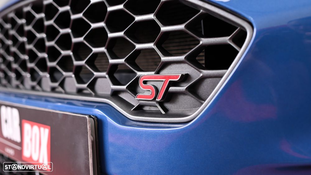 Ford Fiesta 1.5 EcoBoost S&S ST X - 8