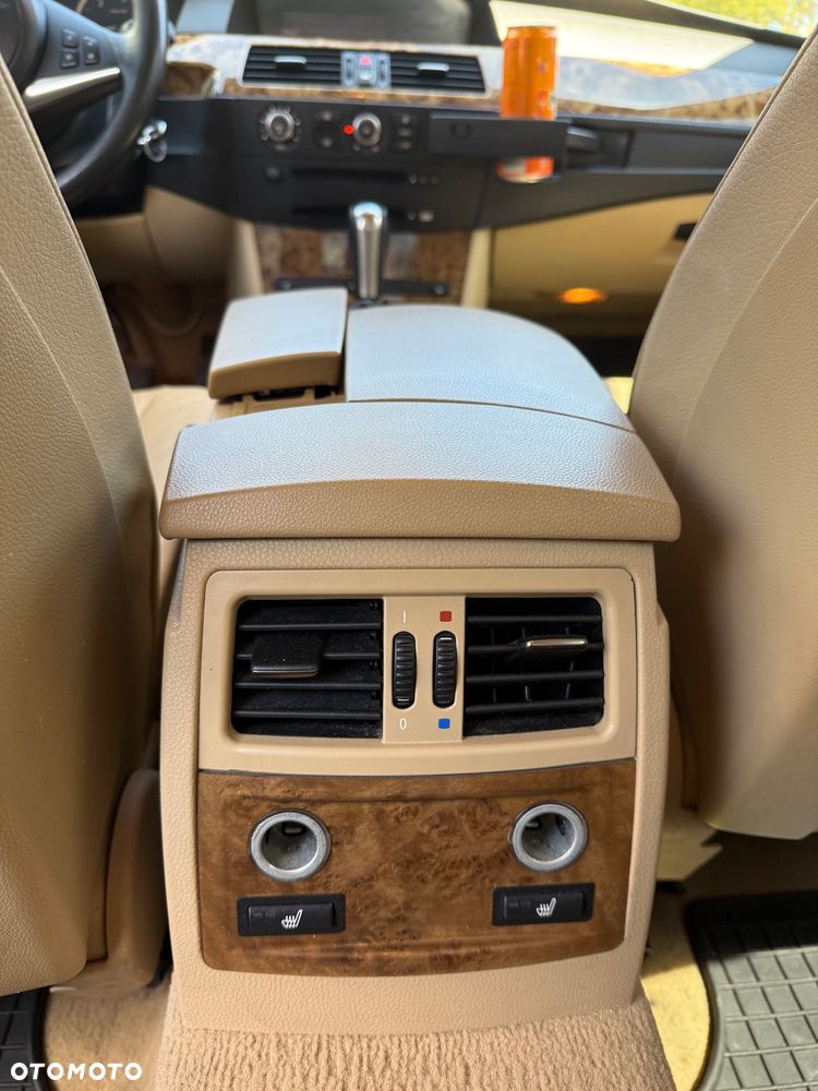 BMW Seria 5 - 10