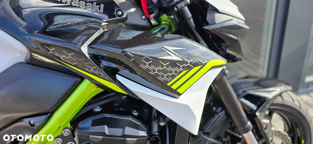Kawasaki Z 900 - 12