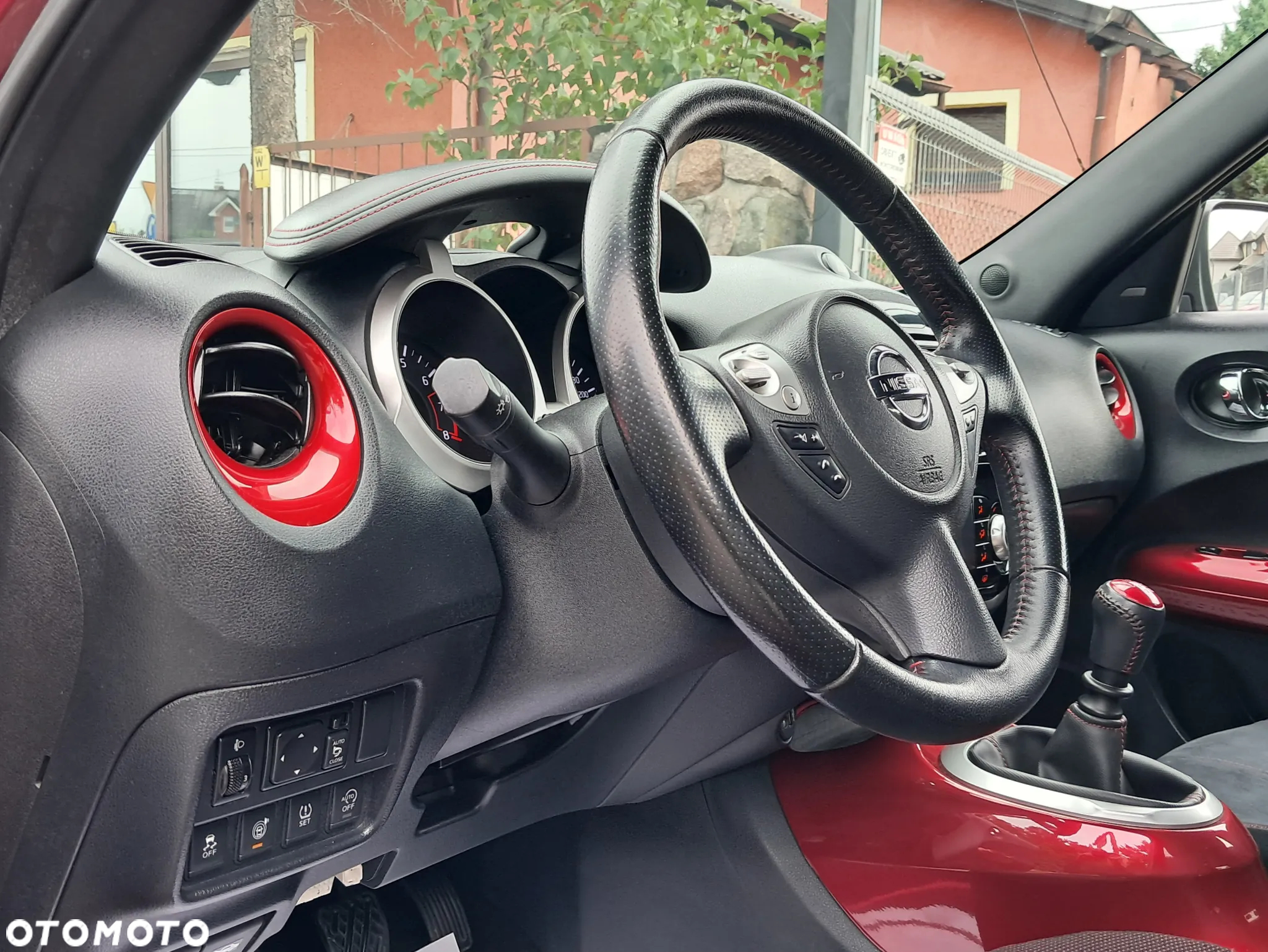 Nissan Juke 1.2 DIG-T Tekna - 29