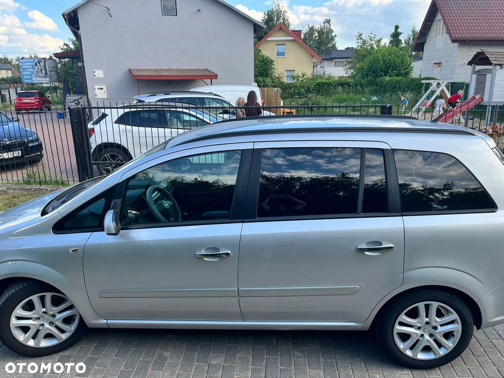 Opel Zafira 1.9 CDTI Enjoy - 9