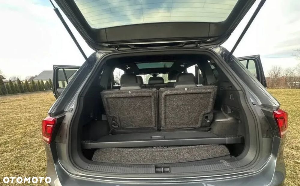 Volkswagen Tiguan - 17