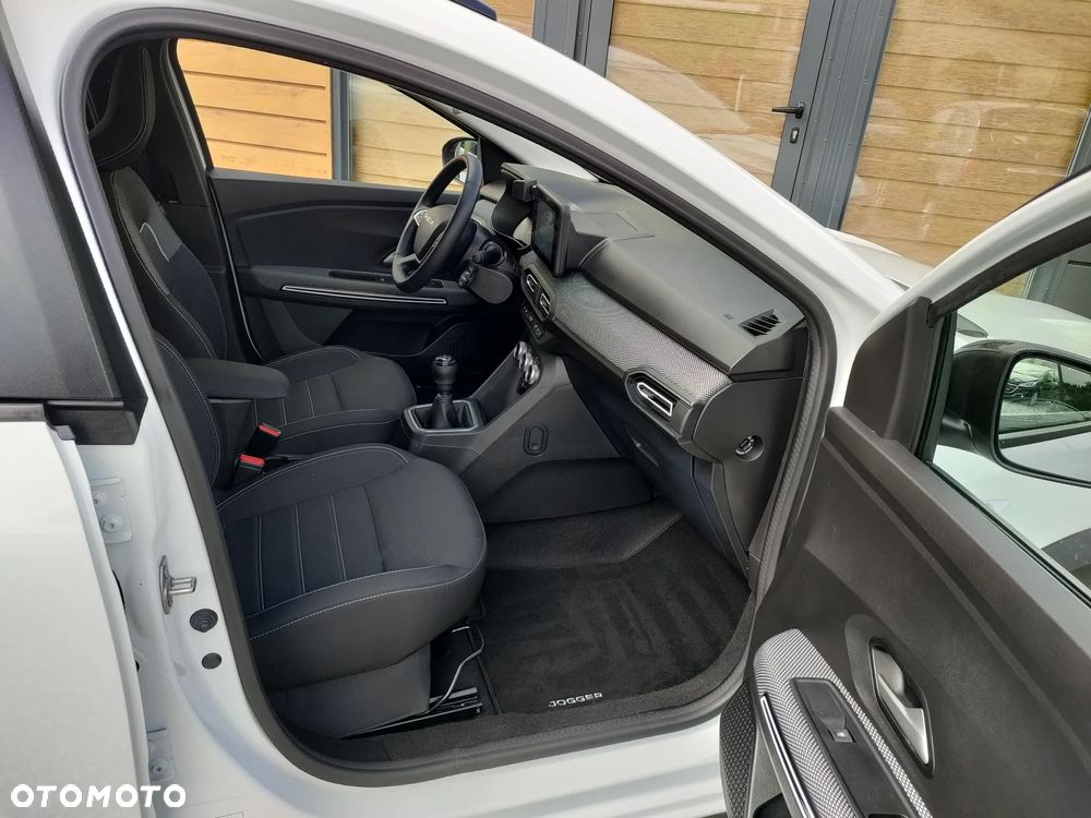 Dacia Jogger 1.0 TCe Extreme - 23