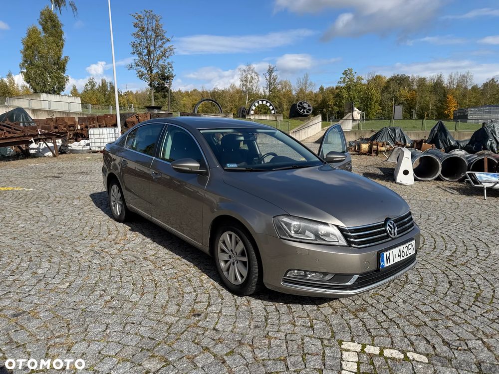 Volkswagen Passat 1.8 TSI Comfortline - 8