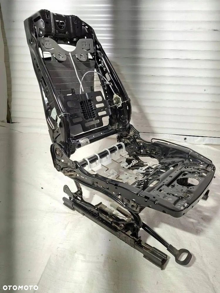 VW Tiguan 2018 Karoq Tarraco Ateca Kodiaq stelaż fotel kierowcy 5QA881105 - 5