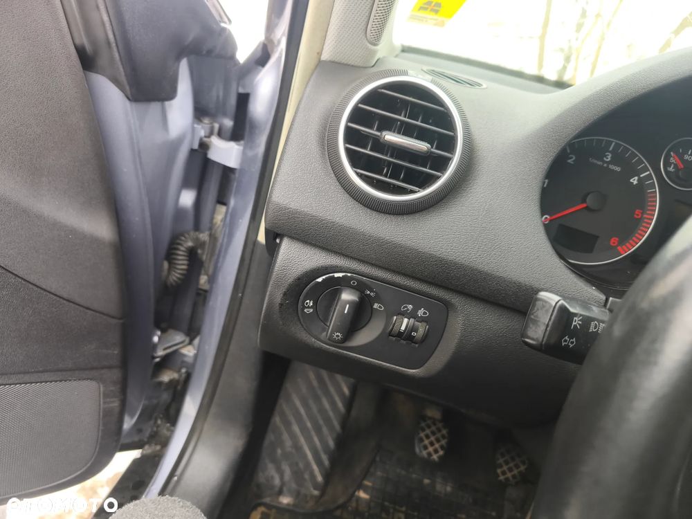Audi A3 Sportback - 6