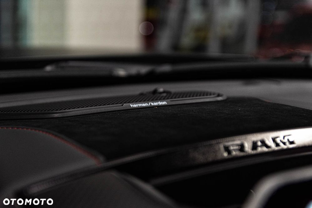 RAM 1500 - 29