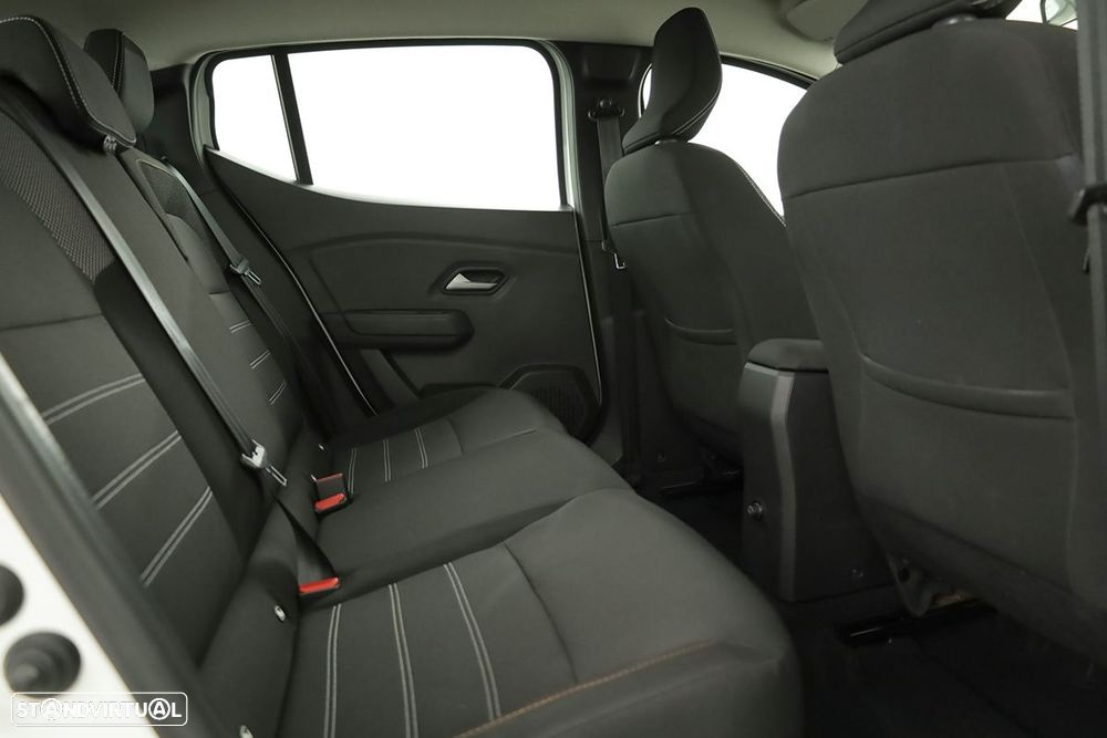Dacia Sandero 1.0 TCe Expression CVT - 22