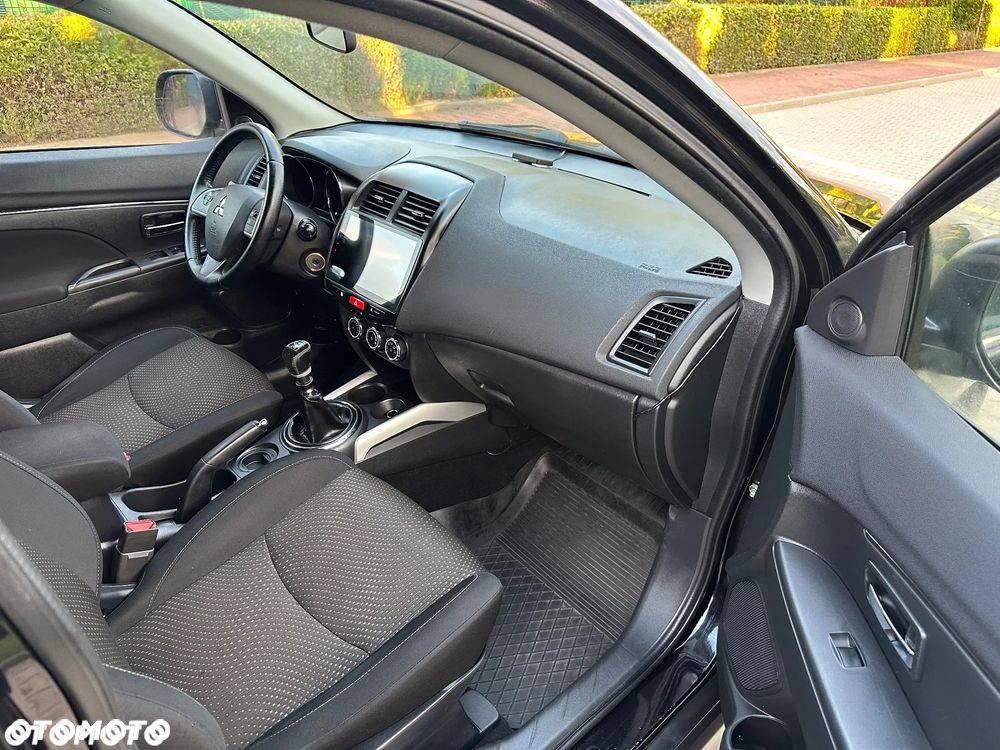 Mitsubishi ASX 1.8 DID Instyle NAVI AS&G - 17