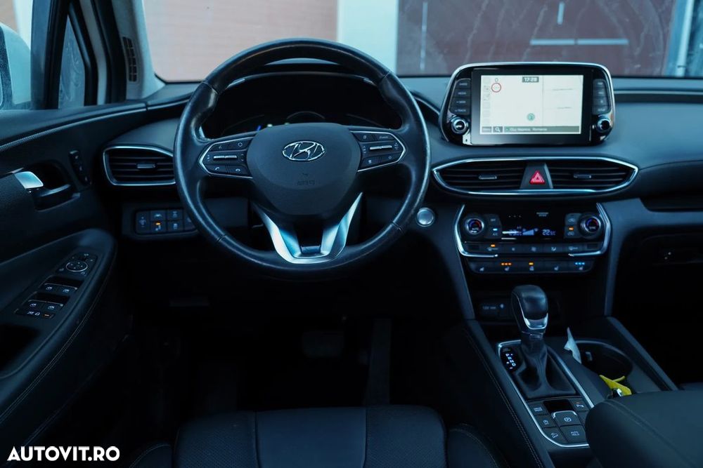 Hyundai Santa Fe - 4
