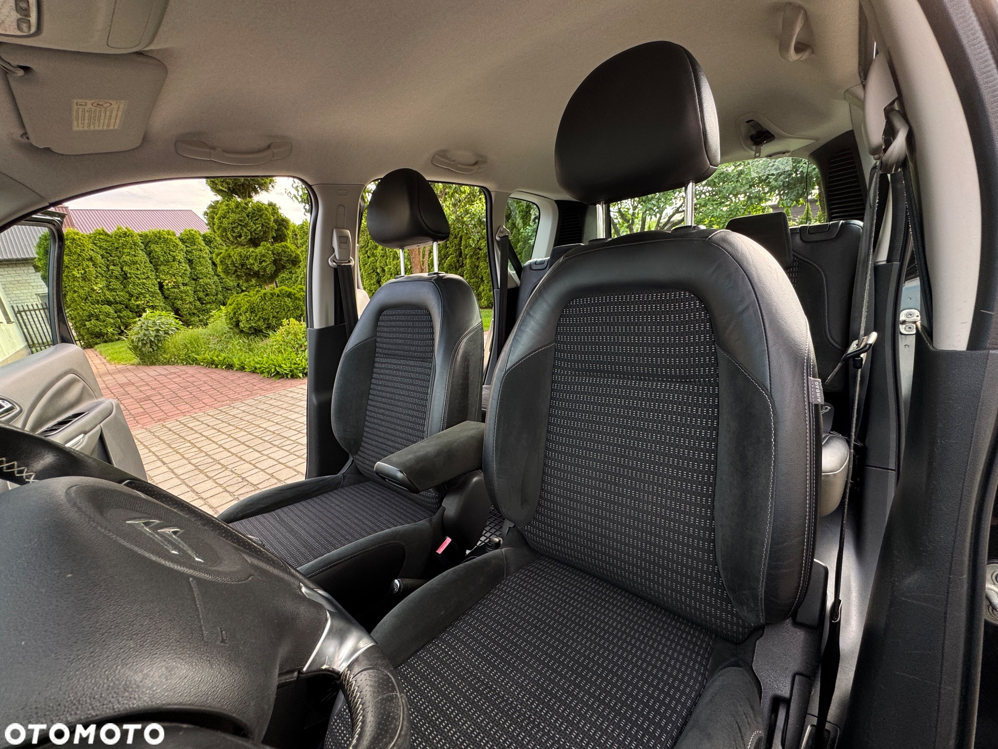 Citroën C3 Picasso VTi 120 Exclusive - 29