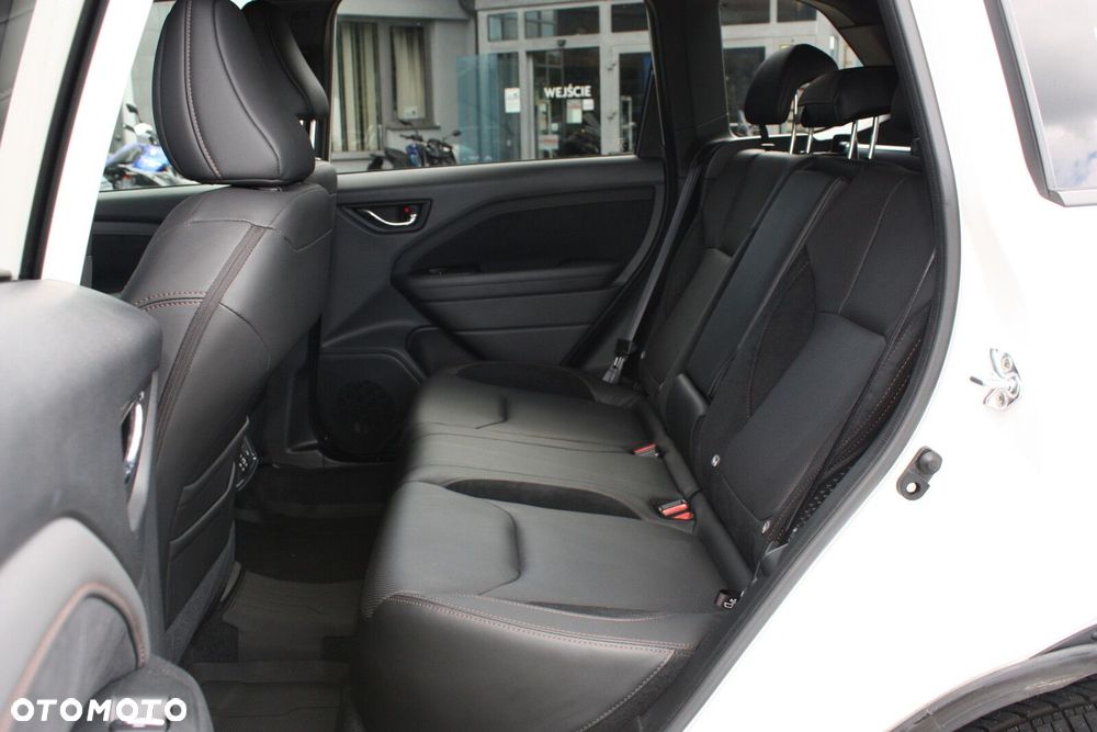 Subaru Forester 2.0i-L Platinum (EyeSight) Lineartronic - 18