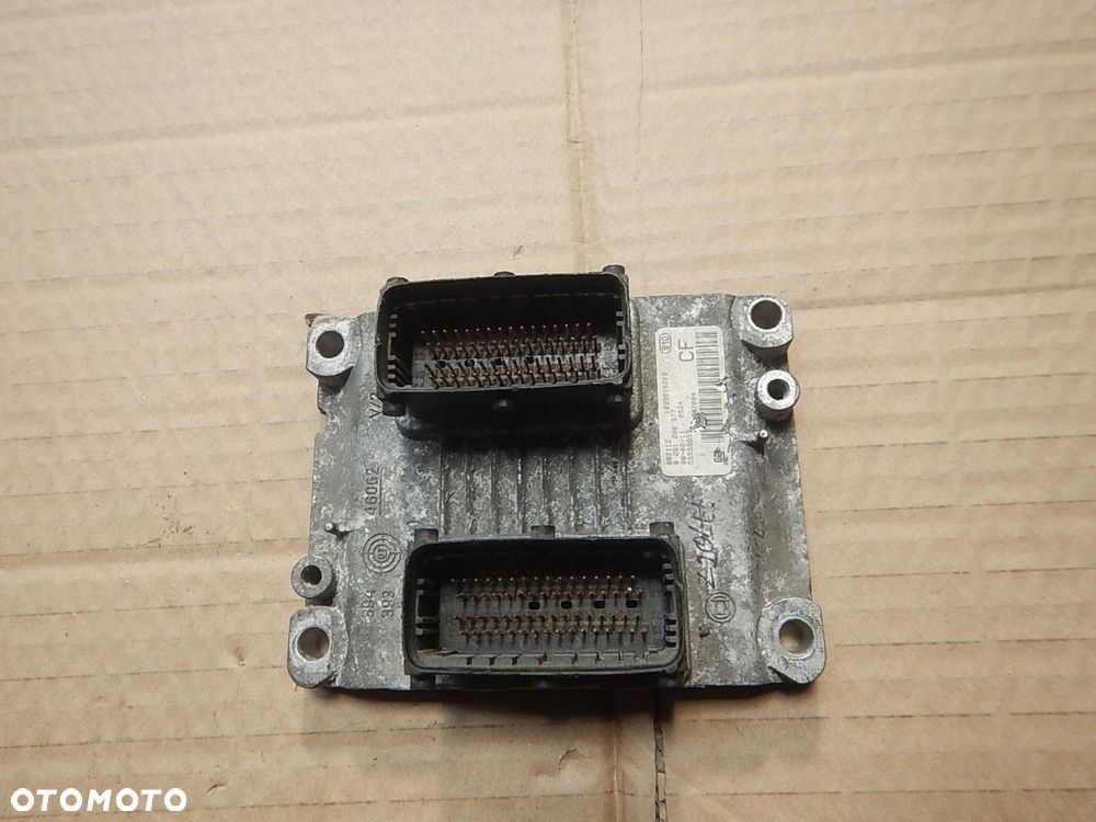 STEROWNIK KOMPUTER OPEL ASTRA H 1.6 0261208977 55559857 - 1