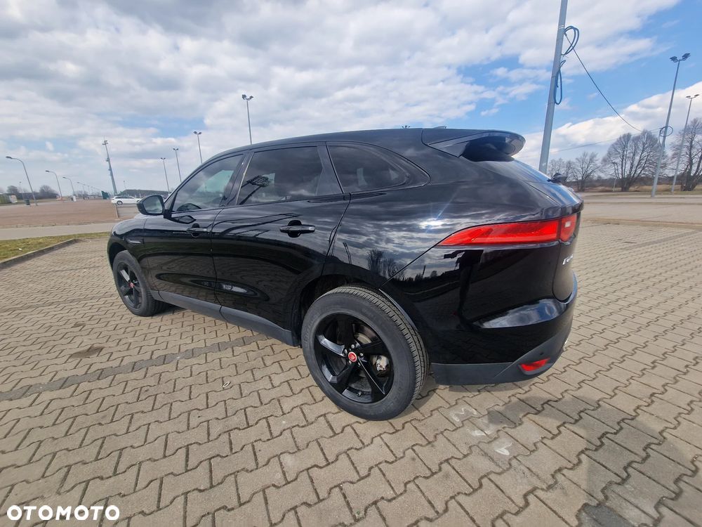 Jaguar F-Pace 2.0 i4P AWD R-Sport - 7