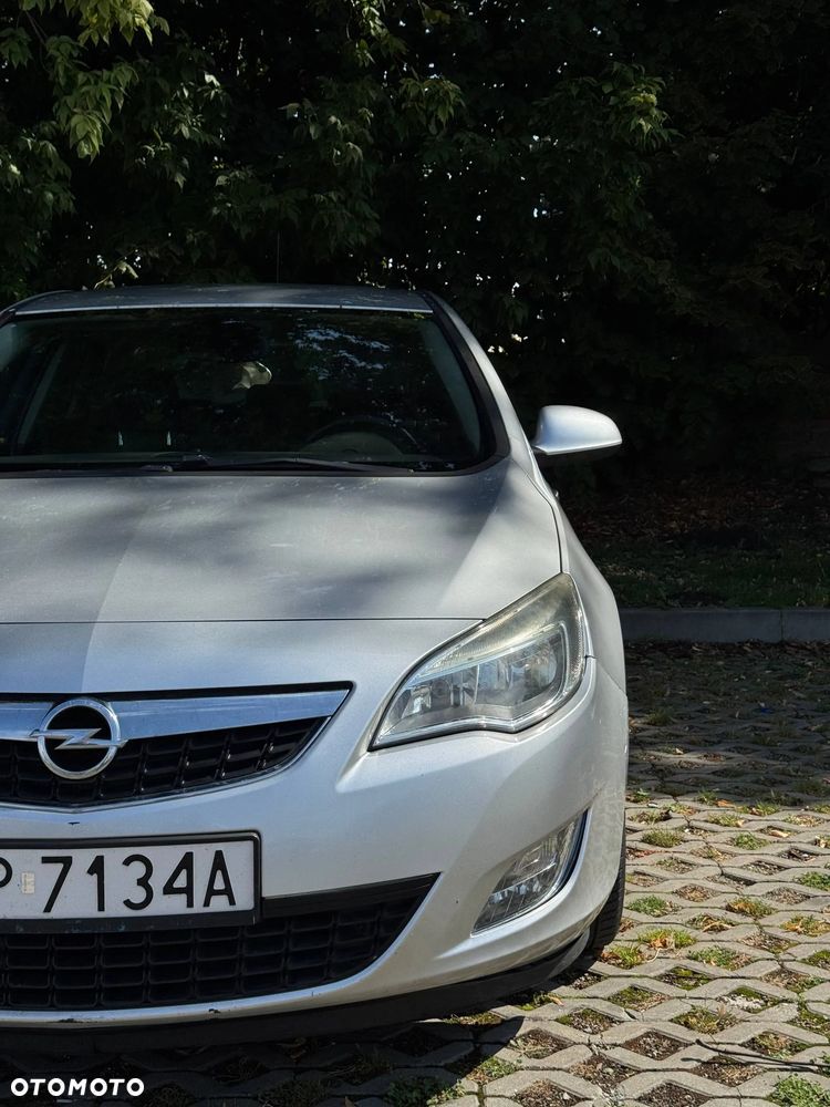 Opel Astra 1.4 Turbo - 5
