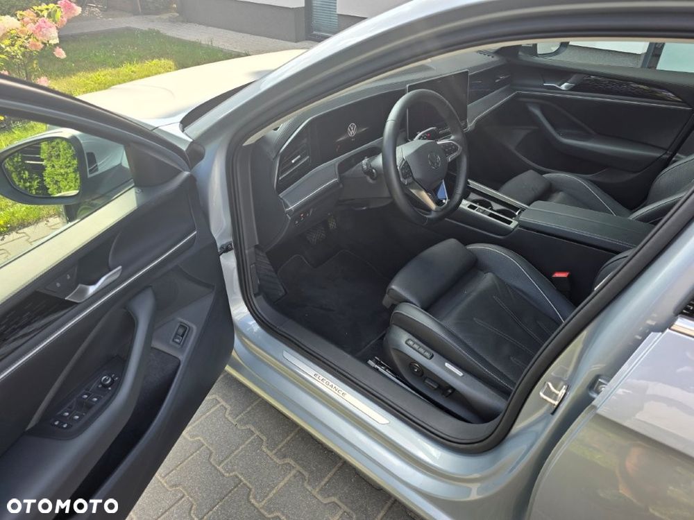 Volkswagen Passat - 6