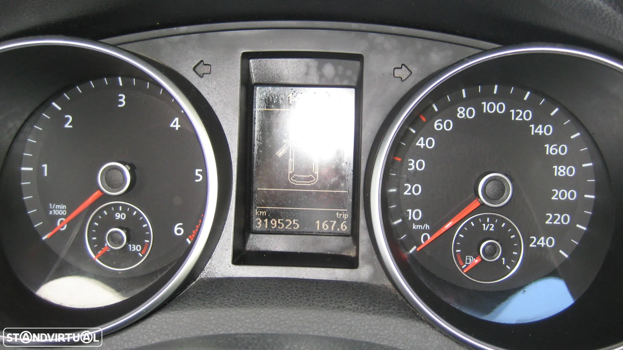 VW Golf Variant 1.6 TDi Confortline - 8