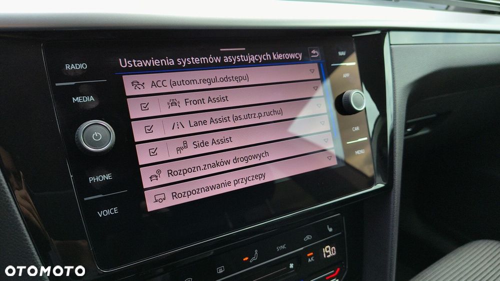 Volkswagen Arteon - 23