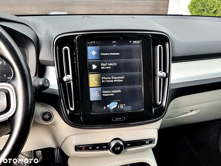 Volvo XC 40 D3 SCR Momentum Core - 30