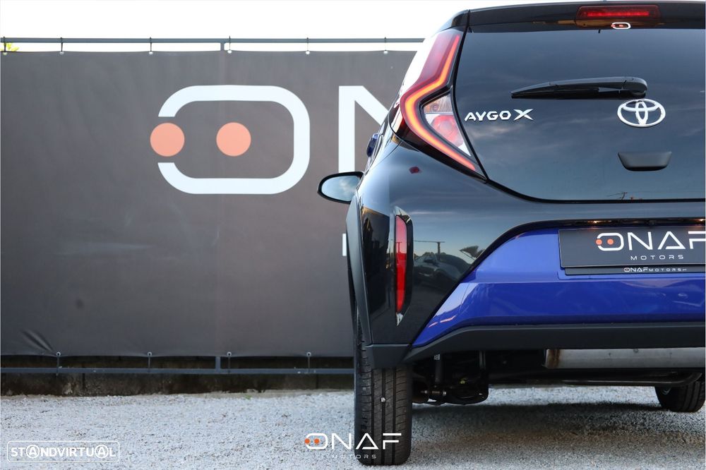 Toyota Aygo X Teamplayer - 13