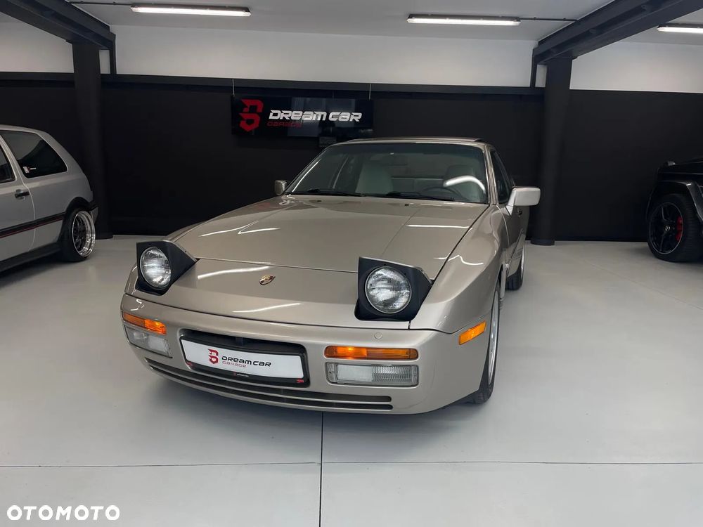 Porsche 944 3.0 S2 Cabriolet - 1