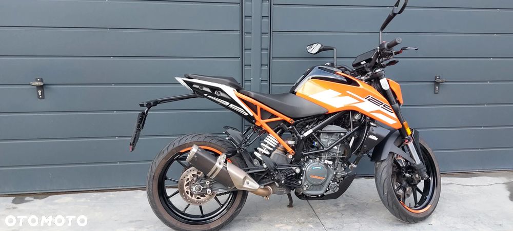 KTM Duke 125 - 35