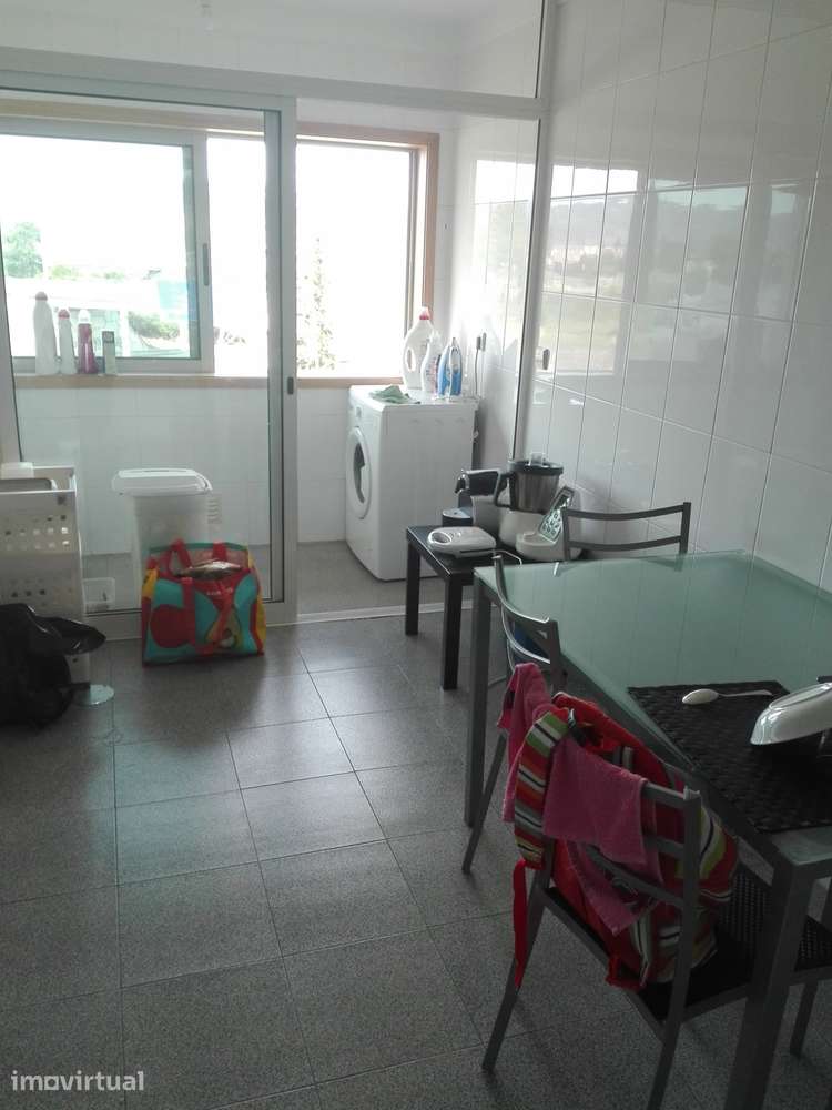 Apartamento T4 em Gandra com 2 casas de banho - Grande imagem: 3/16