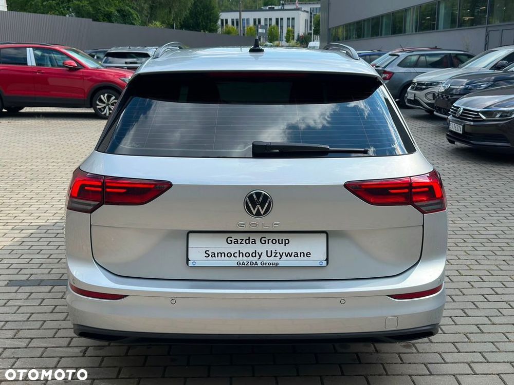 Volkswagen Golf - 9