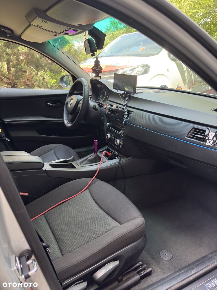 BMW Seria 3 320d - 10