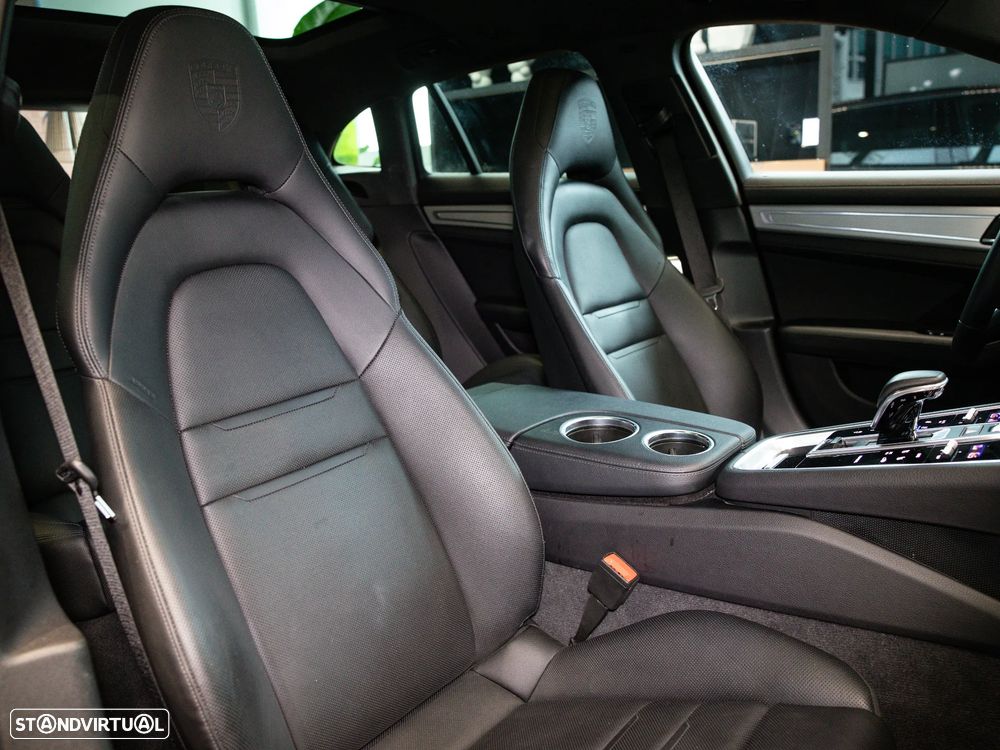 Porsche Panamera Sport Turismo 4 E-Hybrid Platinum Edition PDLS - 46