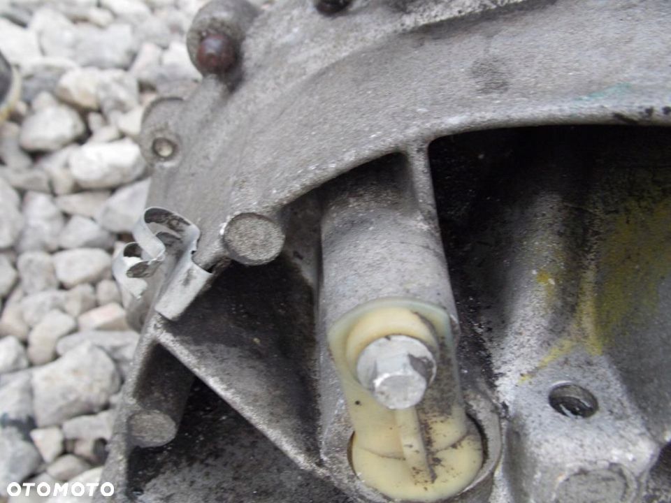 skrzynia biegów ford mondeo mk3 1.8 16v 4s7r7002bb - 2