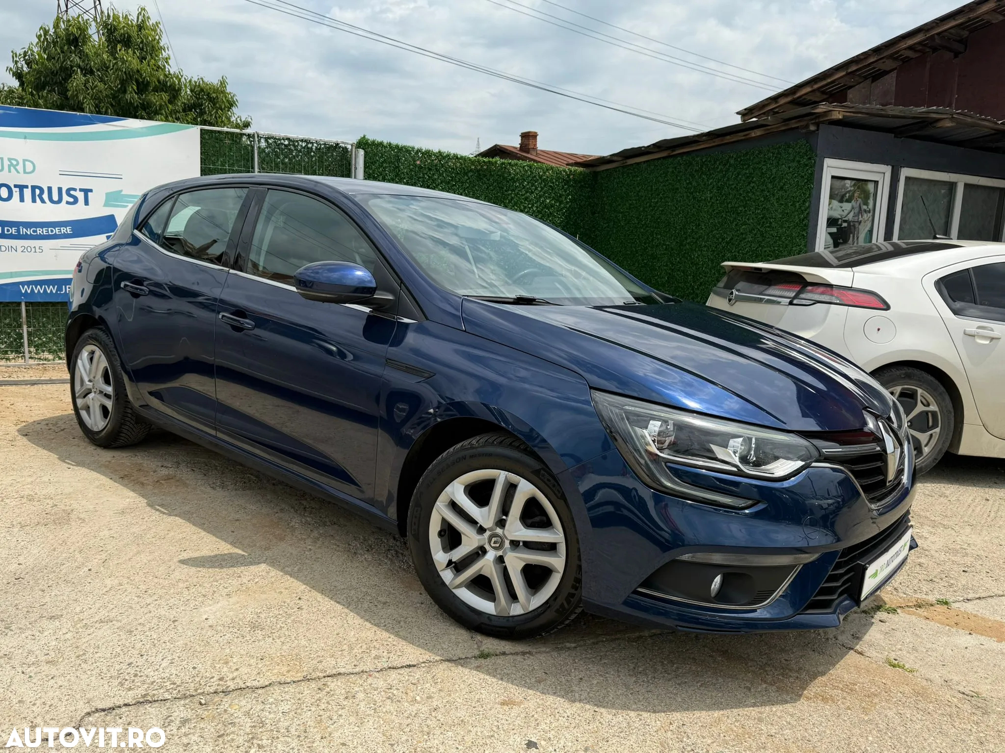 Renault Megane Estate 1.5 dCI Zen - 2