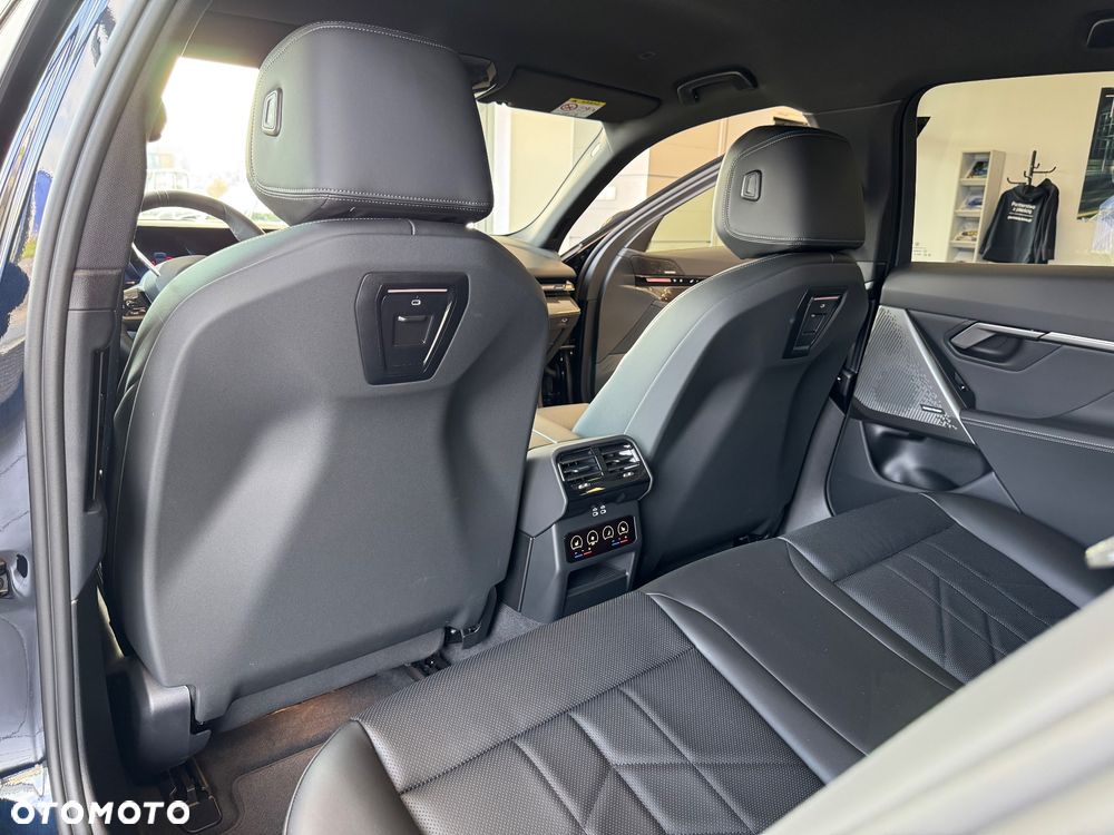 BMW Seria 5 520d xDrive - 36
