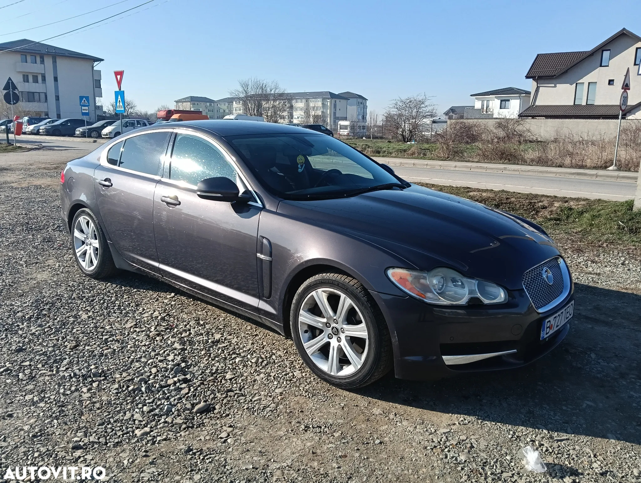 Jaguar XF - 2