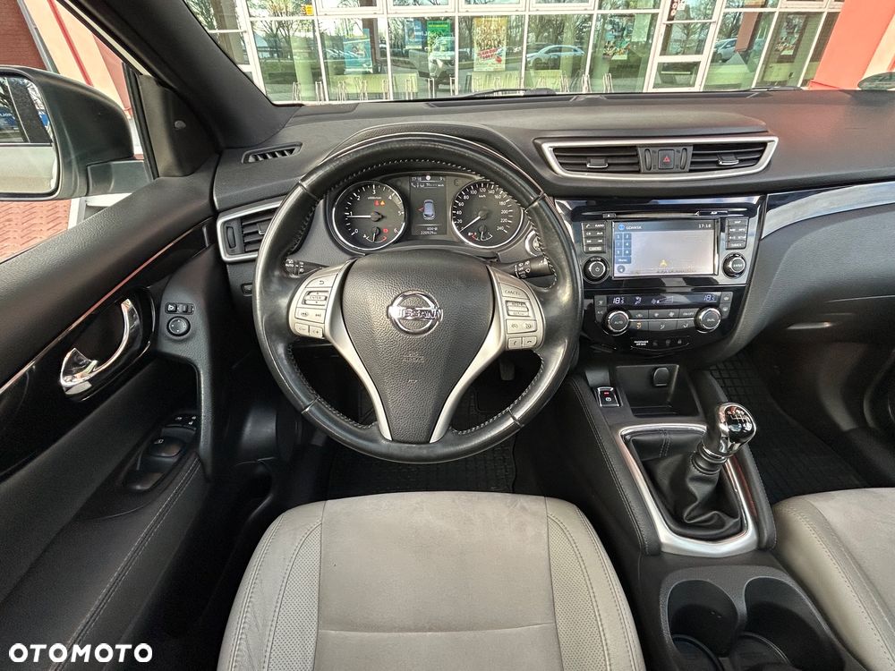 Nissan Qashqai 1.6 dCi DPF Start/Stop tekna - 6