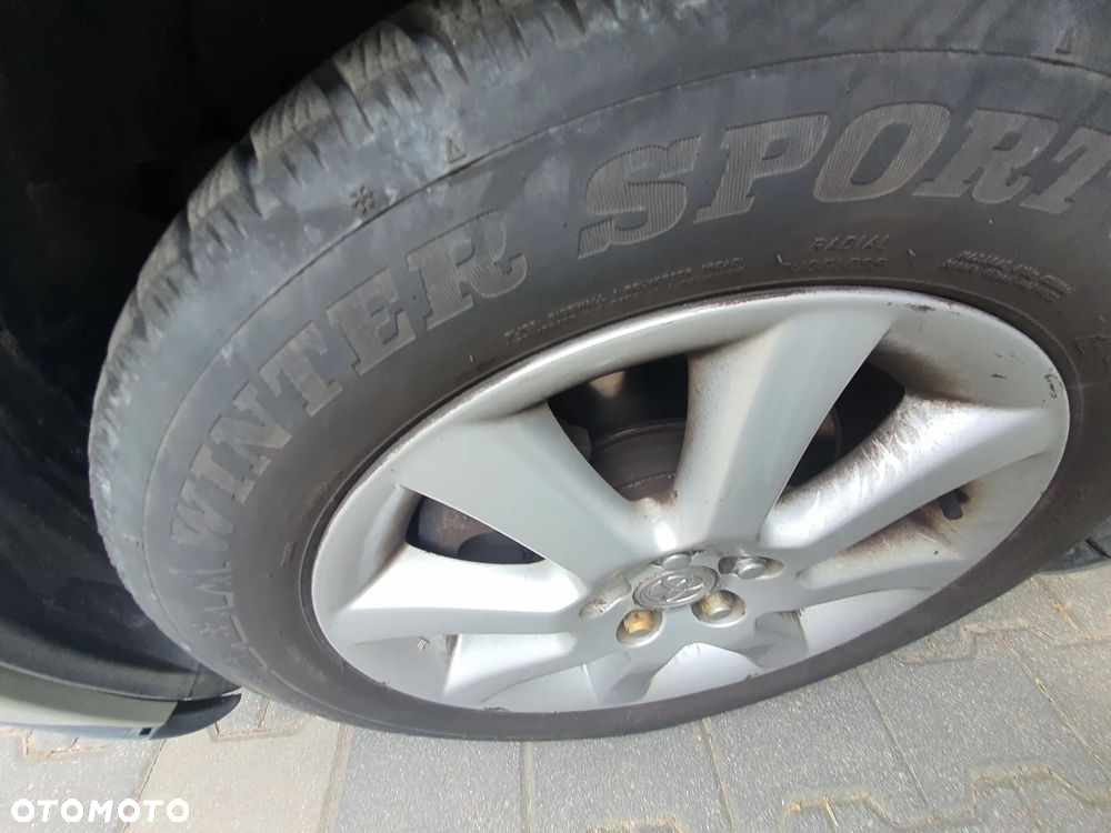 Toyota Avensis 2.0 VVT-i Sol - 9