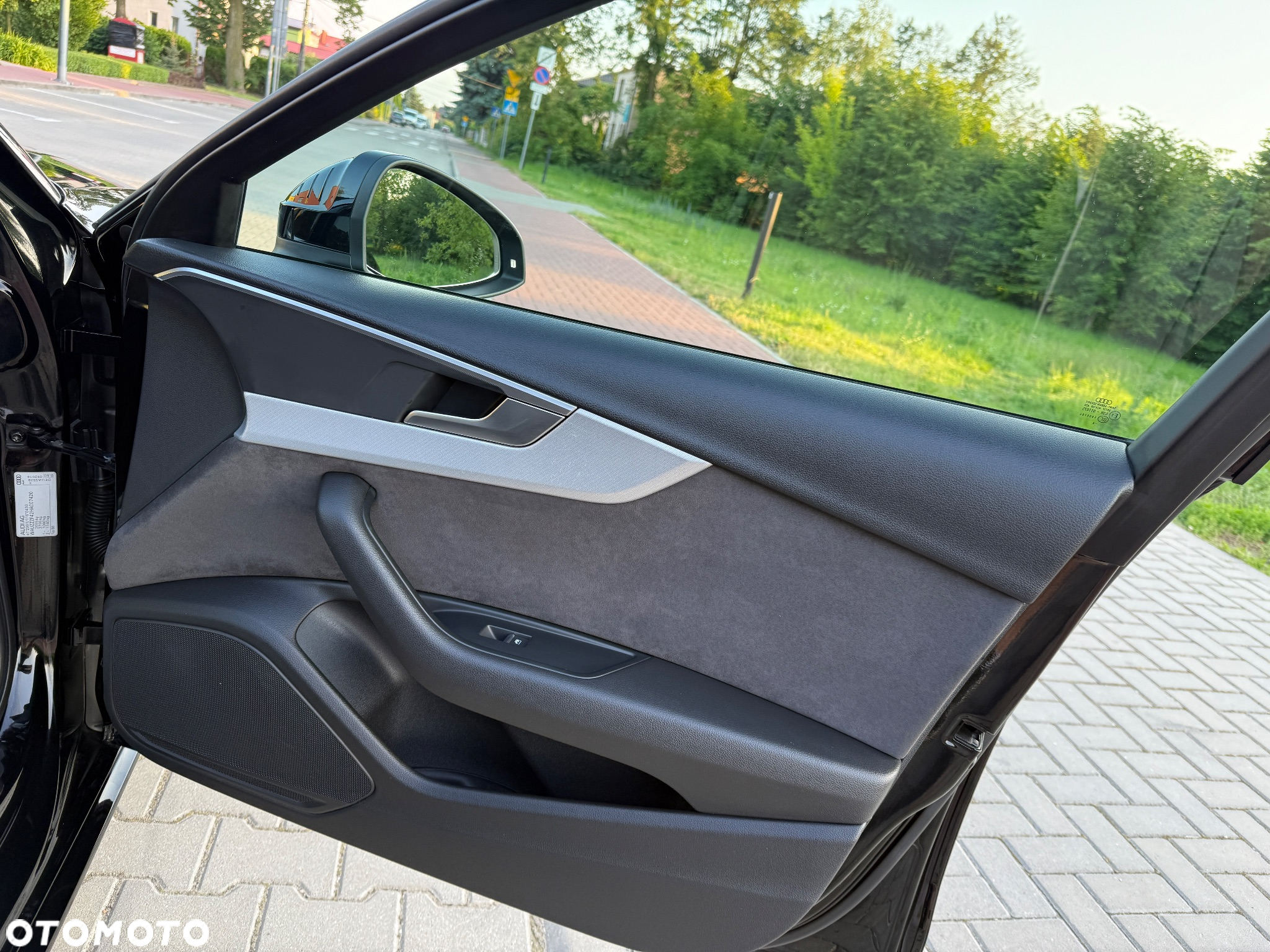Audi A4 Avant 2.0 TDI DPF S line Sportpaket - 39