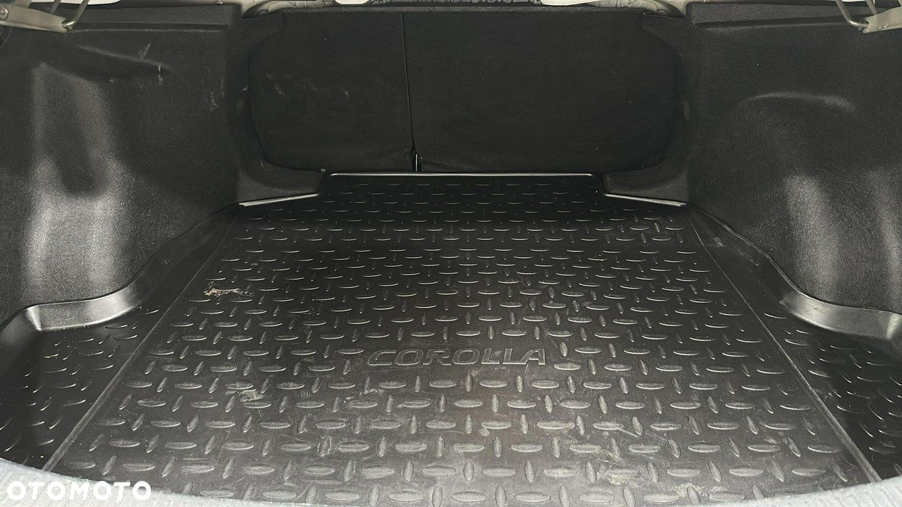 Toyota Corolla 1.8 Hybrid Active - 12