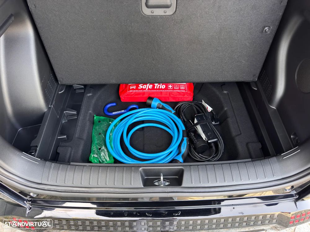 Hyundai Kauai 65.4 kWh Vanguard - 52