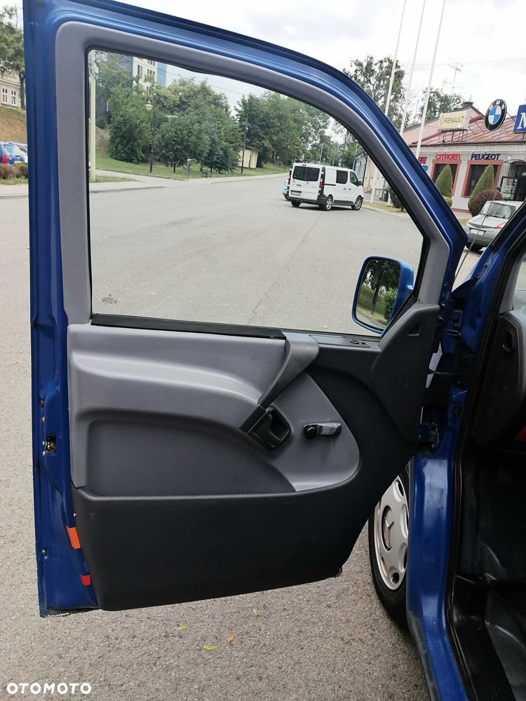Mercedes-Benz Vito - 5