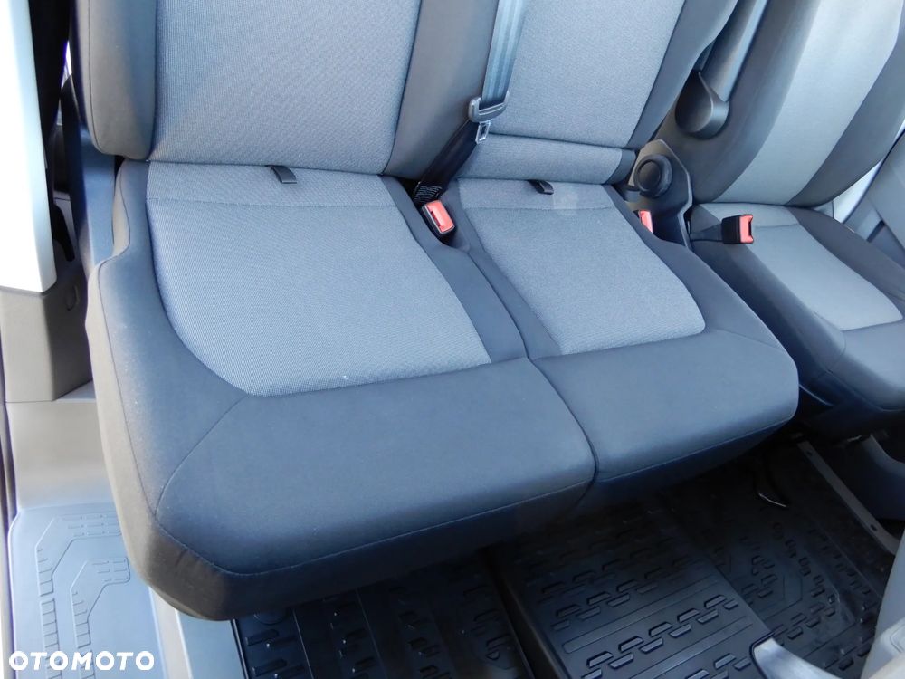 Volkswagen Crafter 2.0 TDI 177 KM 9-Cio Osobowy VIP Zabudowa VAN-GRABOWSKI Furgon Blaszak 4490 mm MAXI LONG FULL LED TEMPOMAT HAK 3000 Kg Udźwig UNIKAT STAN JAK NOWY - 31