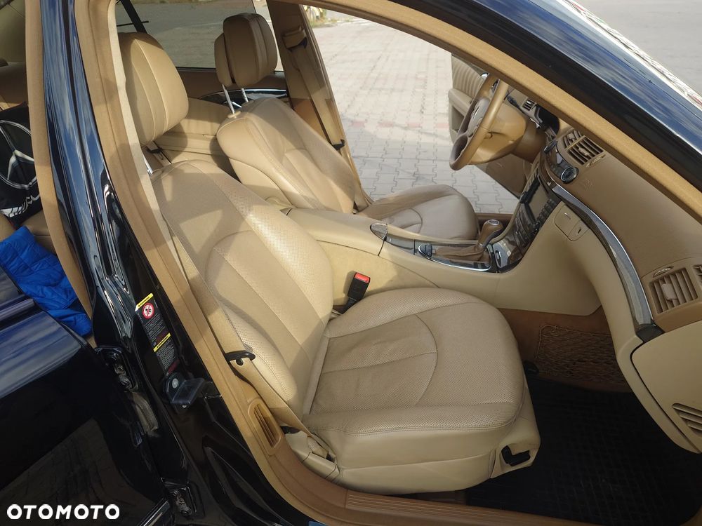Mercedes-Benz Klasa E 350 Avantgarde - 17