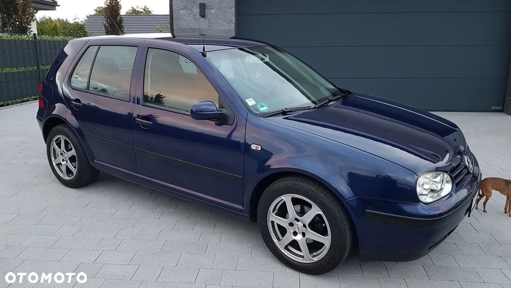 Volkswagen Golf 1.6 Comfortline - 1
