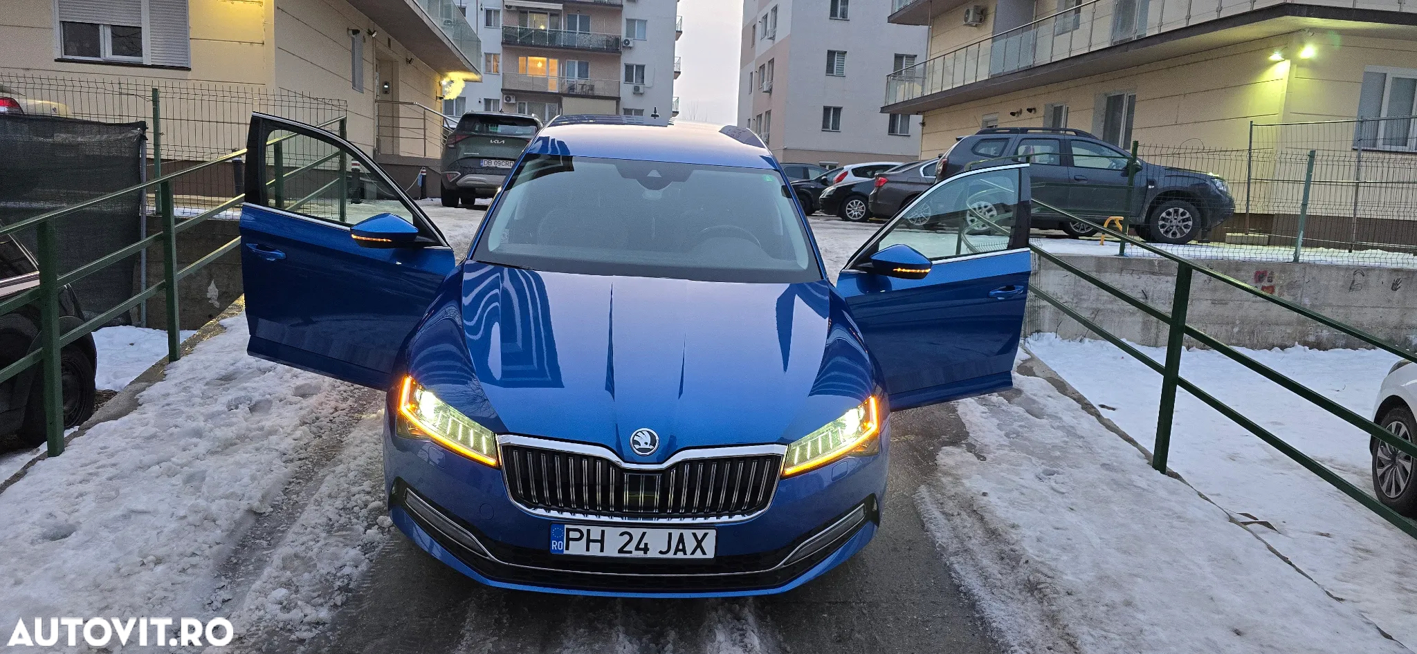 Skoda Superb 2.0 TDI DSG Style - 37